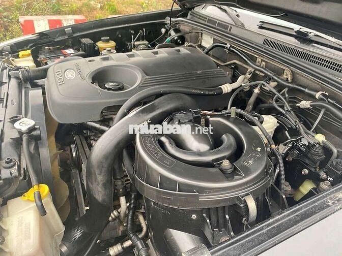 Ford Everest 2013 Số tự động Đen