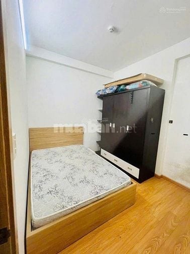 Bán gấp chung cư B2 Trường Sa Bình Thạnh 66m2 giá 2 tỷ 020, full NT