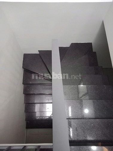 Nhà 5x20 xd 6 Tầng 1 Hầm 1 trệt 3 lầu ST 6PN 8WC đường số Tân Quy