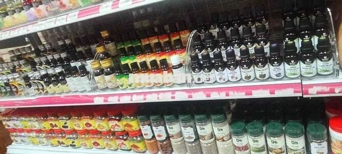 tuyển nhân viên gói hàng và thu ngân