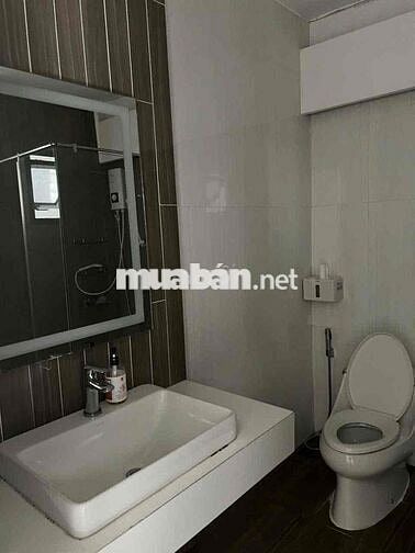 CHO THUÊ NHÀ 4 TẦNG (7x18) MT KDC TÂN QUY ĐÔNG Q7 GIÁ THUÊ 40tr/tl