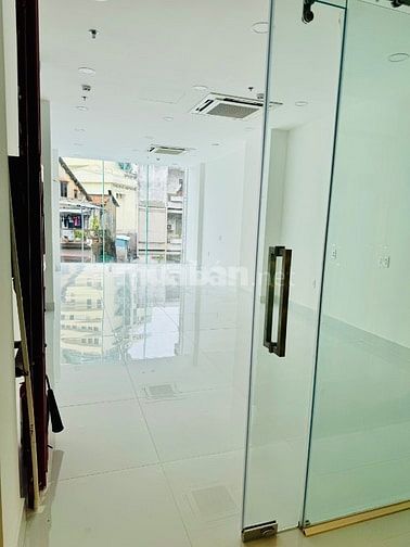 Cho thuê văn phòng cty ,nhà mặt tiền 192 cống quỳnh