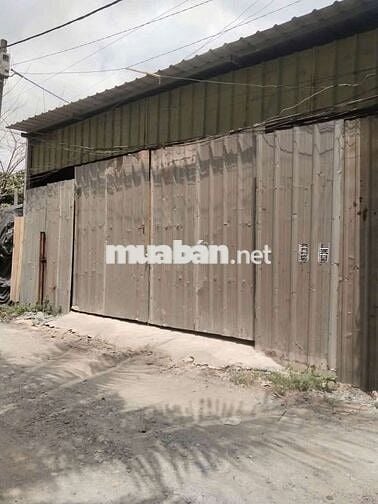 Kho Cho Thuê Kinh Tiu Bà Điểm,250m,giá 10 triệu,thích hợp đa nghề