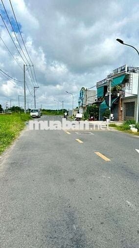 Kho Cho Thuê Kinh Tiu Bà Điểm,250m,giá 10 triệu,thích hợp đa nghề