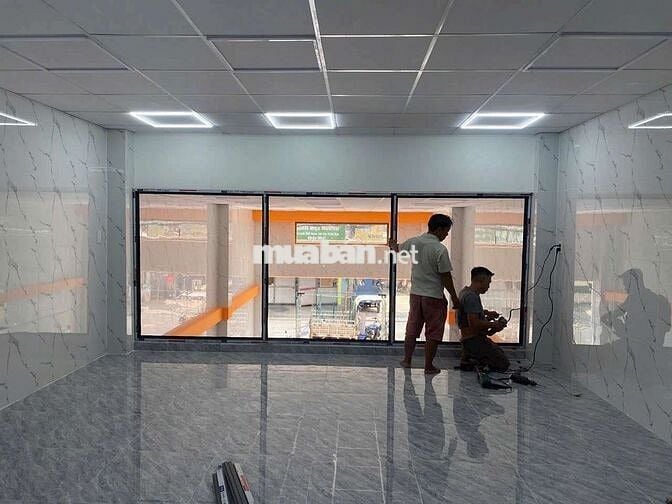 CHO THUÊ NHÀ 5X20 - MT TRẦN VĂN MƯỜI – HÓC MÔN - GIÁ: 15 TRIỆU TL