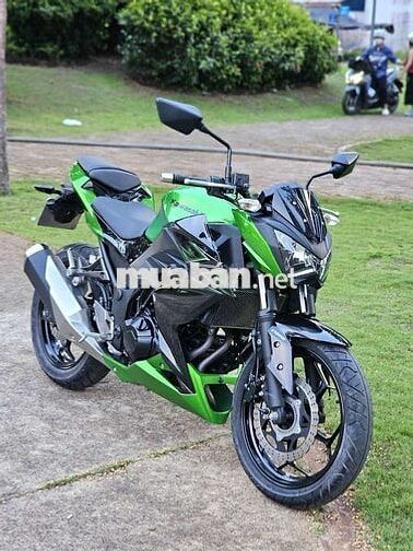 Kawasaki Z300 Xanh lá 10.000km