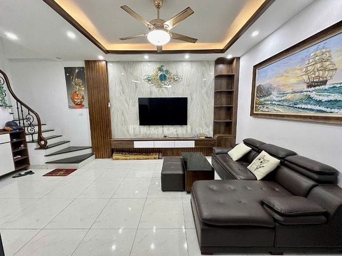 Cần bán nhà Phượng nghĩa- Phụng Châu. 32m2x4,5T, nhà xấy mới, vị trí t