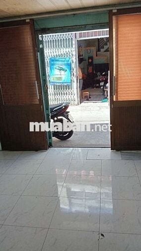 Nhà cho mướn: ( Giá 4tr )Đường Phạm Thế Hiển. Phường Bình Đông. (P6Q8)