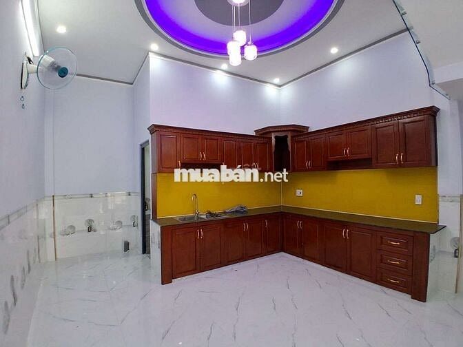 nhà hoàn công ngay chợ dĩ an 1 - giá 4 tỷ3