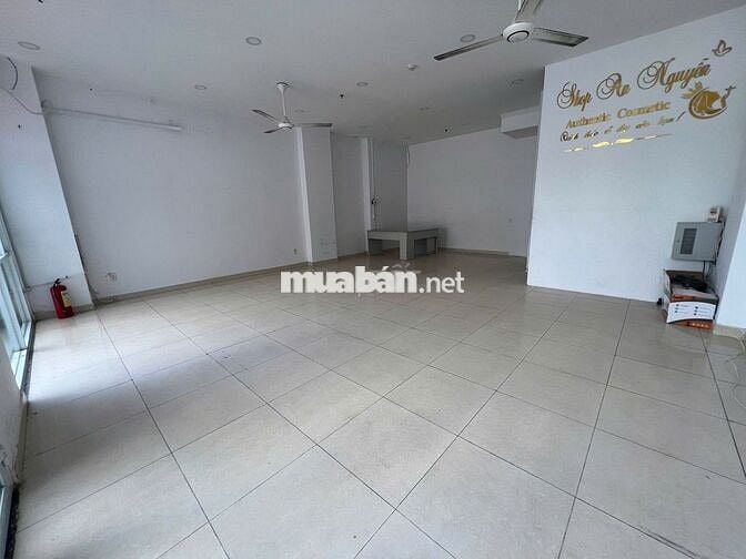 Cho thuê shophouse ngay mặt tiền chung cư Dream Home Palace Quận 8