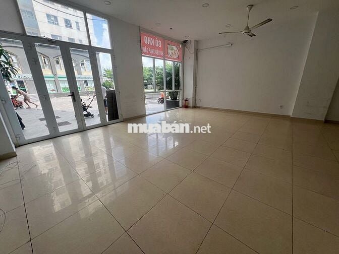 Cho thuê shophouse ngay mặt tiền chung cư Dream Home Palace Quận 8