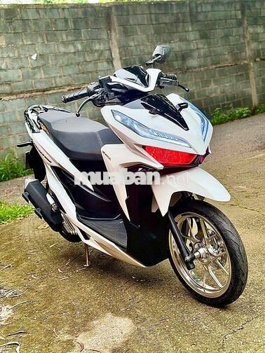 Honda Vario 150cc Trắng