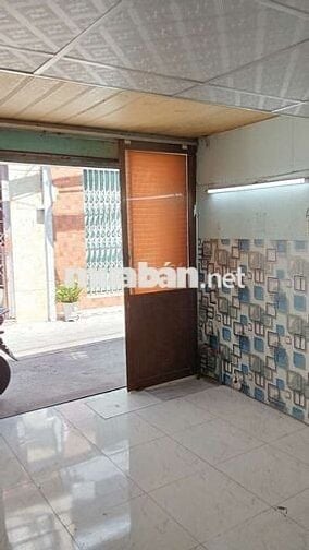 Nhà cho mướn: ( Giá 4tr )Đường Phạm Thế Hiển. Phường Bình Đông. (P6Q8)