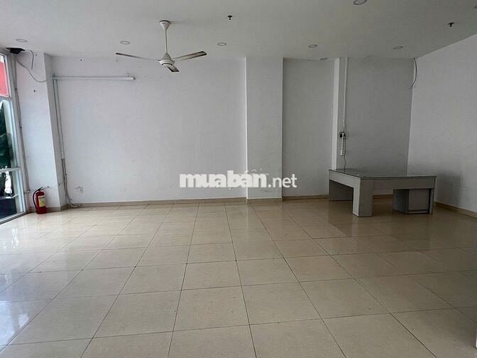 Cho thuê shophouse ngay mặt tiền chung cư Dream Home Palace Quận 8
