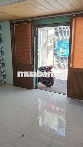 Nhà cho mướn: ( Giá 4tr )Đường Phạm Thế Hiển. Phường Bình Đông. (P6Q8)