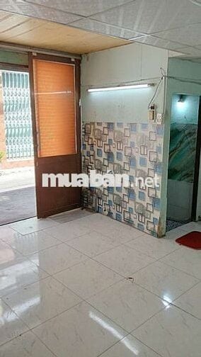 Nhà cho mướn: ( Giá 4tr )Đường Phạm Thế Hiển. Phường Bình Đông. (P6Q8)