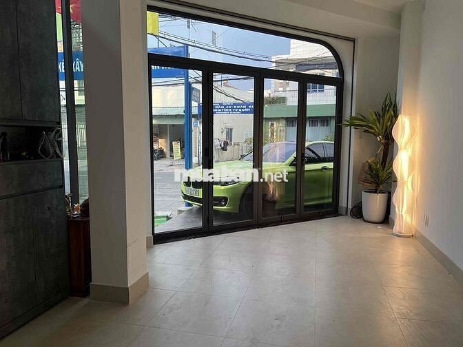 Căn góc 2 mặt tiền cạnh Aeon mall