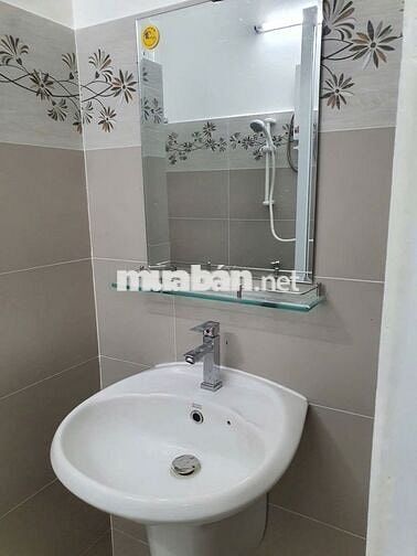 Căn hộ CC Đồng Diều tọa lạc tại Cao Lỗ, Quận 8, TP.HCM. 75m2