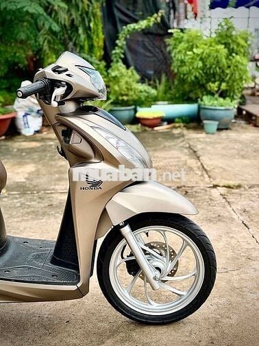 Honda Vision 2022 Vàng cát