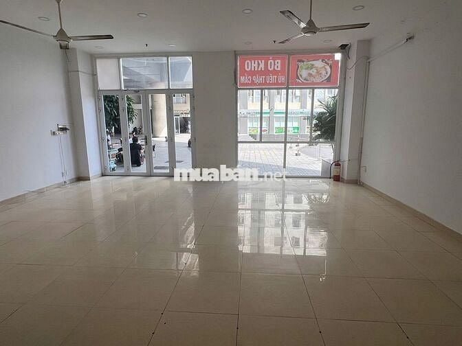 Cho thuê shophouse ngay mặt tiền chung cư Dream Home Palace Quận 8