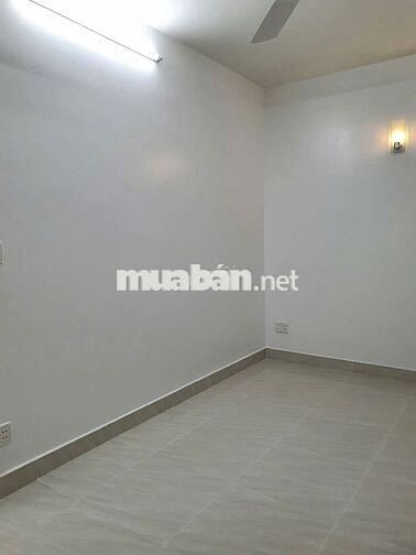 Căn hộ CC Đồng Diều tọa lạc tại Cao Lỗ, Quận 8, TP.HCM. 75m2