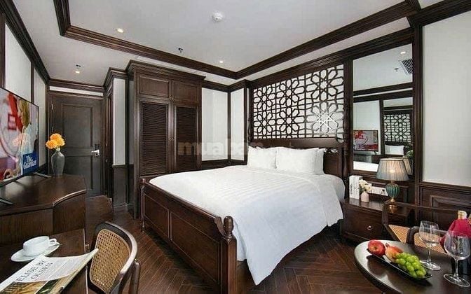 Bán Hotel gần MT Hoàng Văn Thụ, P4 Tân Bình 7,5x26 Hầm 7 lầu 