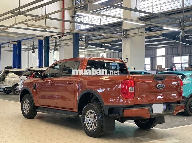 Ford Ranger XLS 2024 Cam Xe Gia Đình Odo 39.000KM