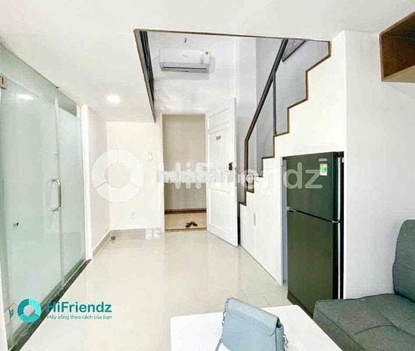 Phòng Duplex ở được 2-4 bạn, ở Lâm Văn Bền kế UFM,Gần KCX Tân Thuận,Q4