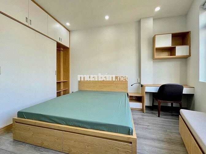 ✨NGAY CỔNG TRƯỚC VLU 1PN THANG MÁY FULL CÔNG NĂNG CỬA SỔ LỚN