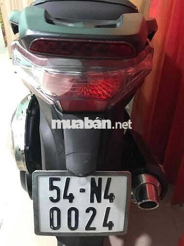 SYM Shark . Xe đẹp long lanh . Máy ngon êm ru