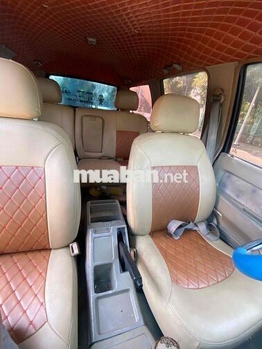 xe proton  Đen 7 chỗ Số sàn  chạy bắc nam vô tư