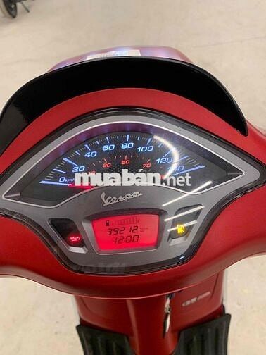 Vespa Sprint 125 ABS 2018 Đỏ Nhám Chính Chủ