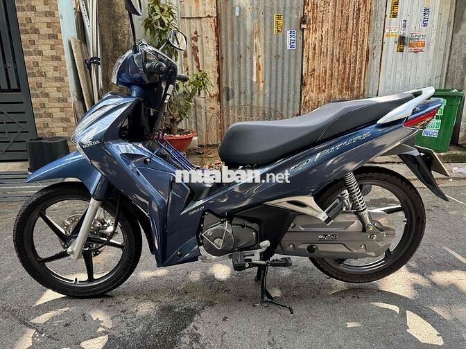 Future 125 - 2023 -  odo :  15000 km - Bstp