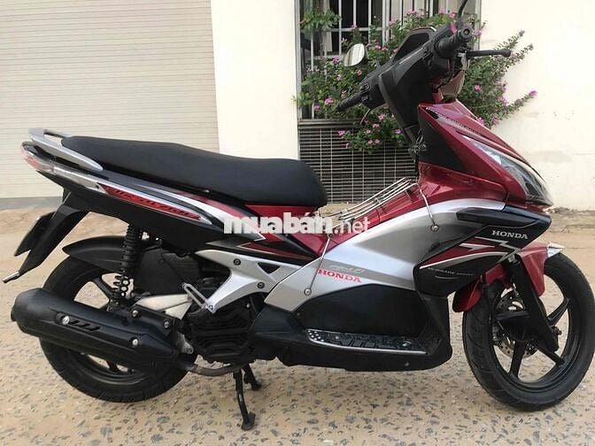 Honda Air Blade FI Đỏ Xăng