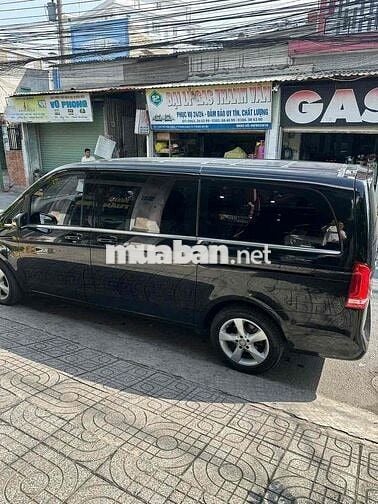 Mercedes-Benz V-Class Limousine 2016 xe cực mới