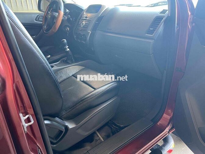 Ford Ranger 2015 Dầu Đỏ