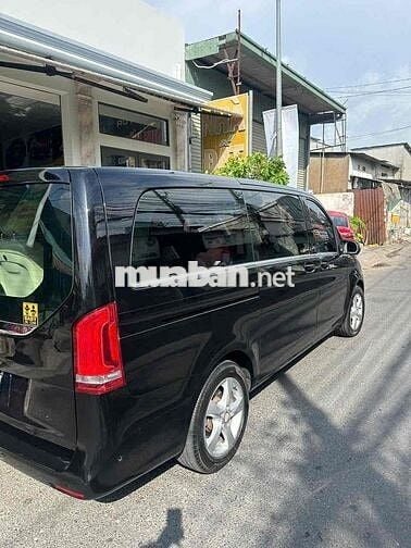 Mercedes-Benz V-Class Limousine 2016 xe cực mới