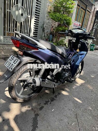 Future 125 - 2023 -  odo :  15000 km - Bstp
