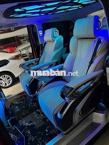 Mercedes-Benz V-Class Limousine 2016 xe cực mới