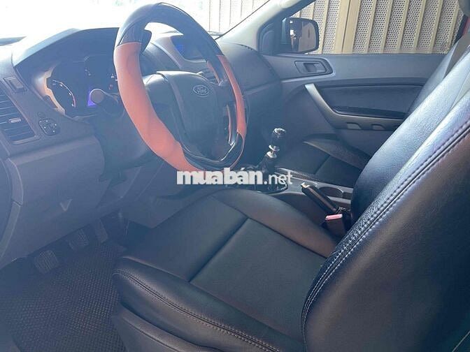 Ford Ranger 2015 Dầu Đỏ