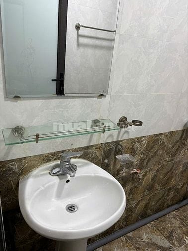 CHO THUÊ CĂN HỘ DT 25 M2, TRẦN KHÁT CHÂN, GIÁ 4.6 TRIỆU