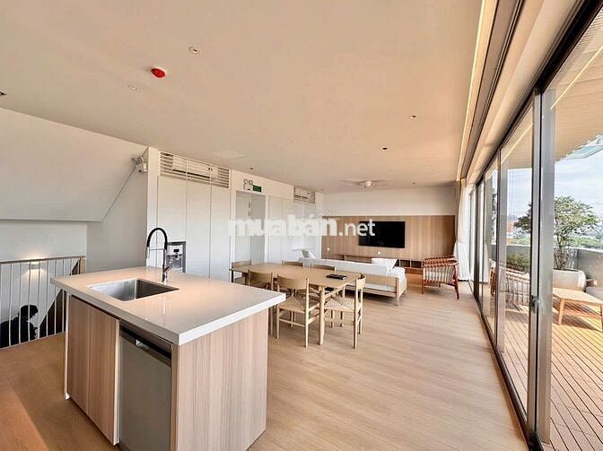 Luxury Serviced Apartment West Lake Hanoi|Căn hộ view hồ, ô tô đỗ cửa