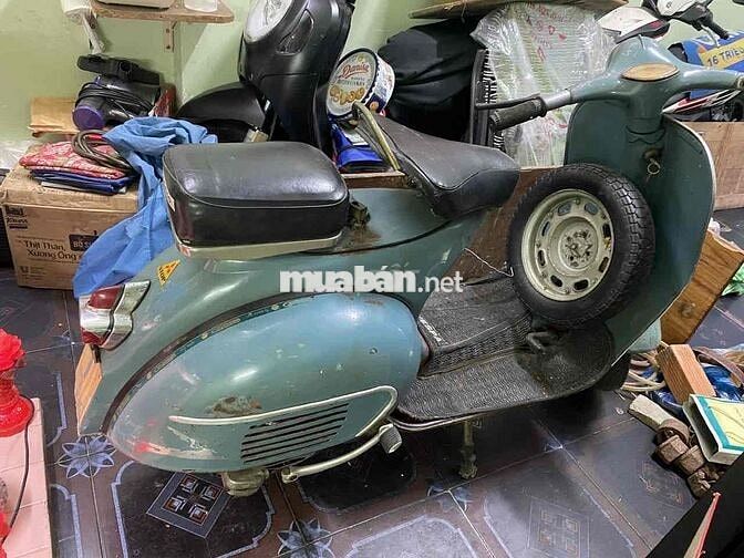 Piaggio Vespa cổ Xanh còn chạy tốt