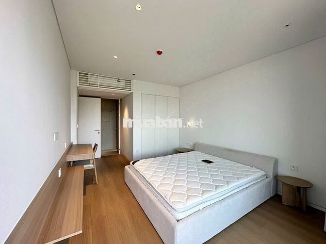 Luxury Serviced Apartment West Lake Hanoi|Căn hộ view hồ, ô tô đỗ cửa