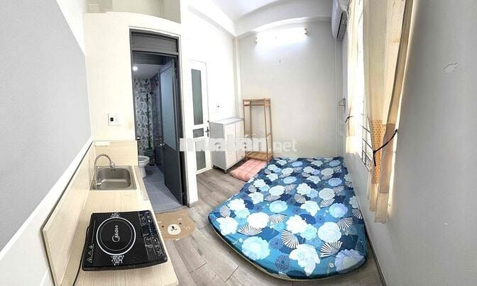 4.5tr full NT như hình CMT8 gần công viên. không nhận Sale.