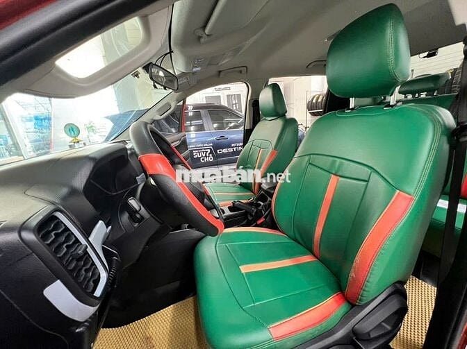 Bán Tải Ford Ranger 4x2AT - màu Đỏ Cam - Gọi Ngay