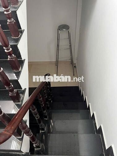 Nhà Mặt tiền Lê Quang Sung, 1 lầu đúc, 3m x 11m, 2PN, 2WC, kd buôn bán