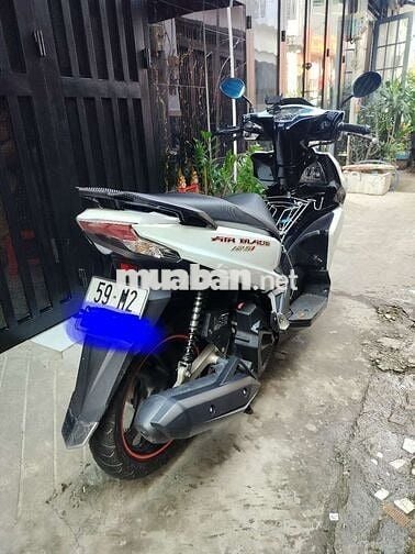 Honda Air Blade 2017 Trắng 31085 km