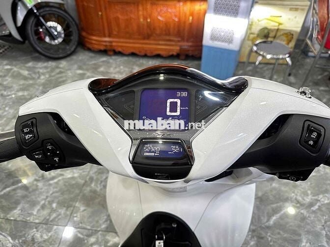 Honda SH 160 CBS 2025 Trắng 5000 km