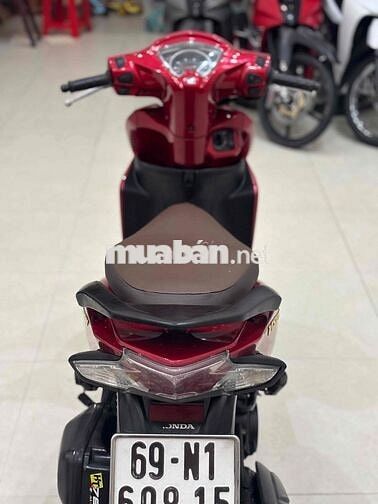 Honda Vision 2020 màu Đỏ